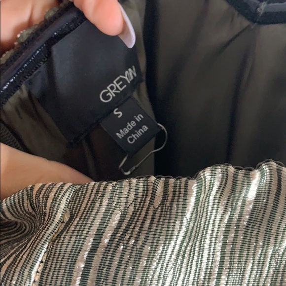 Dress - Picture 3 of 3